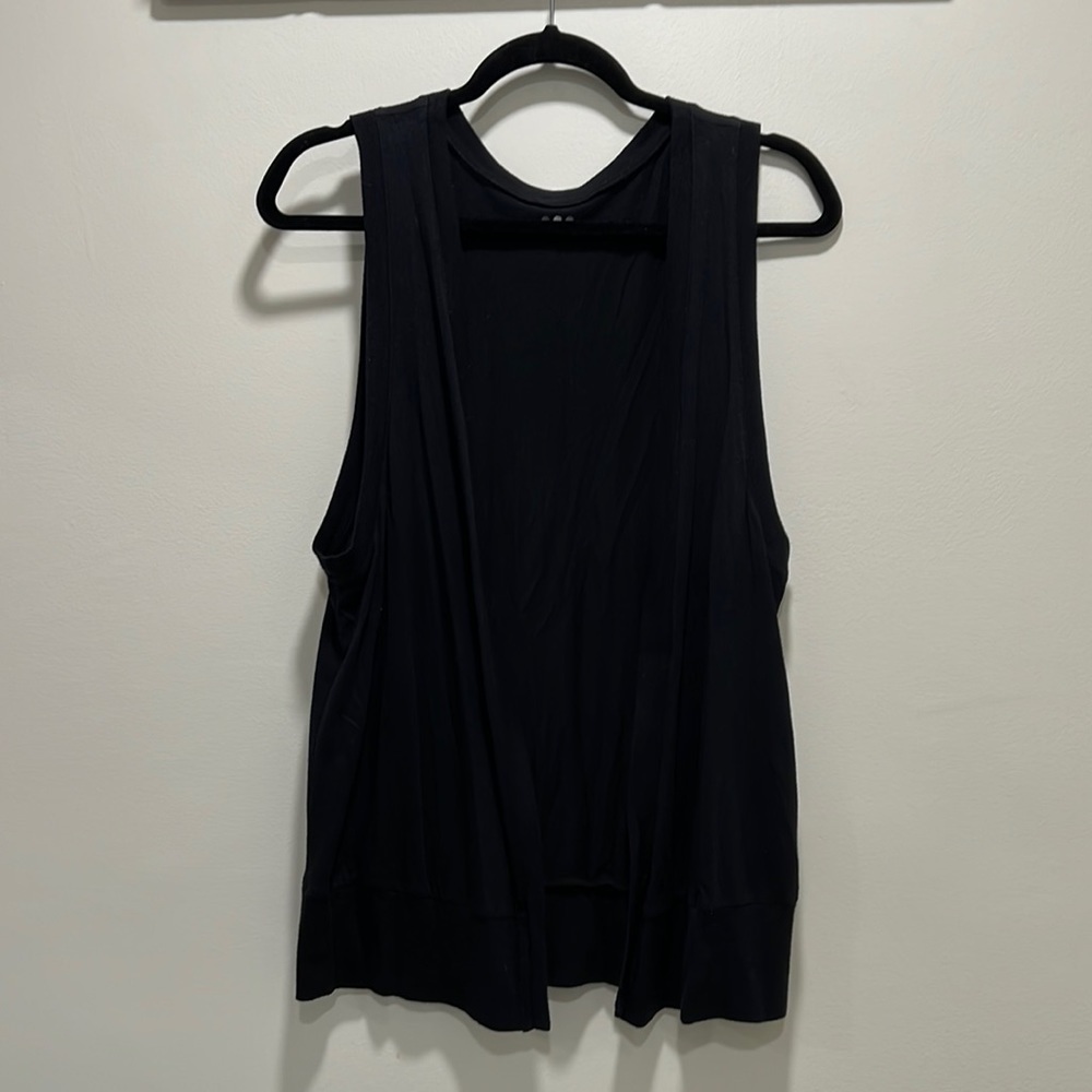 THREE Dots open front sleeveless black cardigan size medium